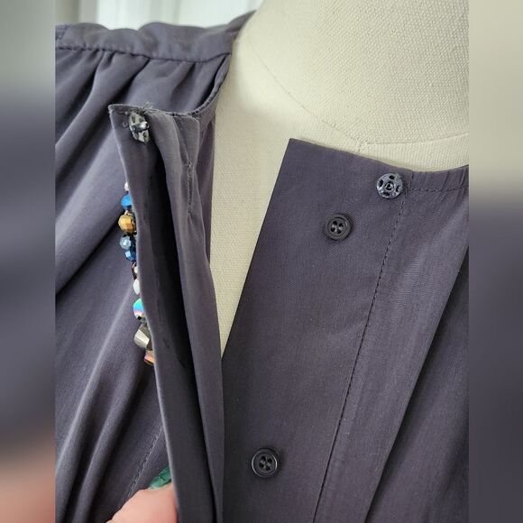 NWOT Mandee Grey Sleeveless top with Rhinestone Detail - Size Small - Picture 2 of 10